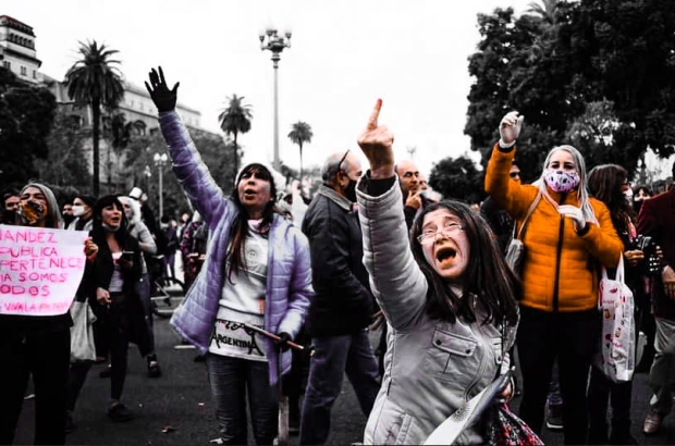 120077825_10221222350700377_1816077210790567070_o