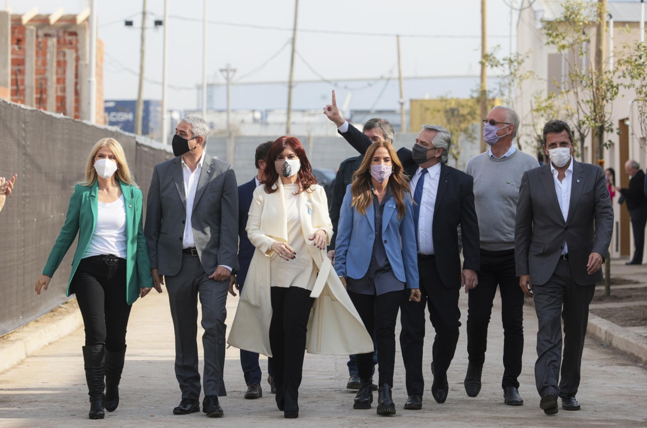 corre-peronismo-corre_09